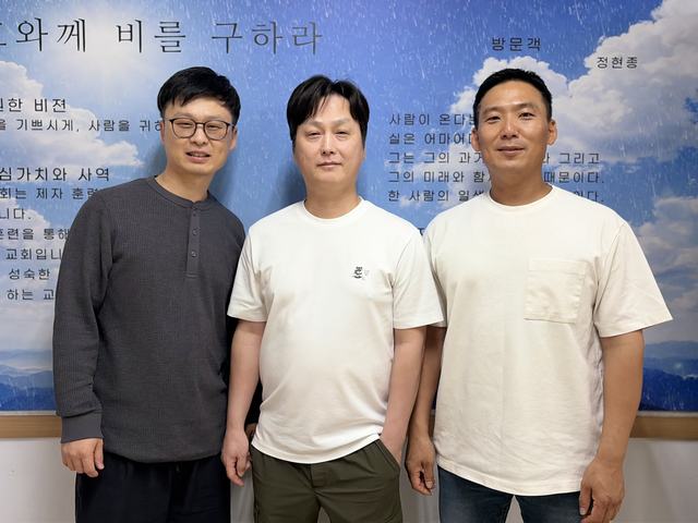 어른 소그룹 · 18