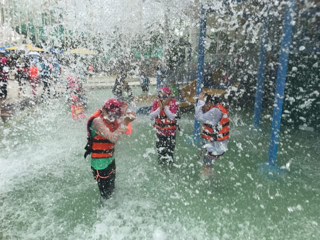 주일학교 물놀이 · 16