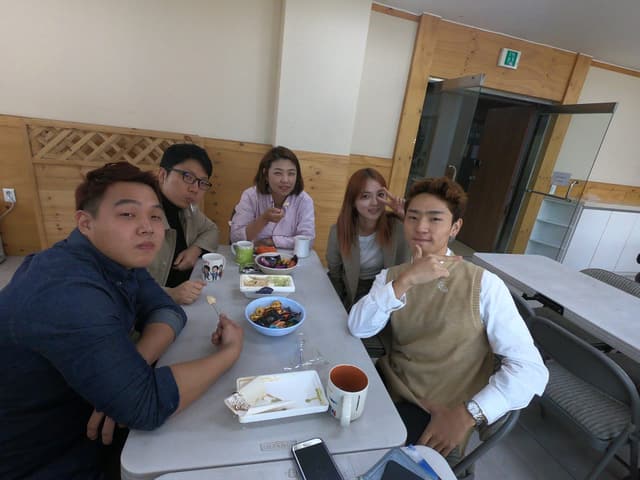 청년 조모임 · 2