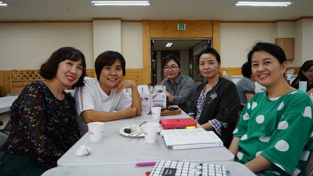 어른 조모임과 예배 · 24