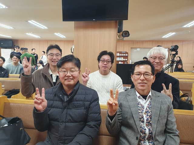 어른 소그룹 · 12