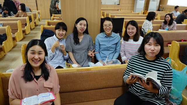 어른 조모임과 예배 · 14
