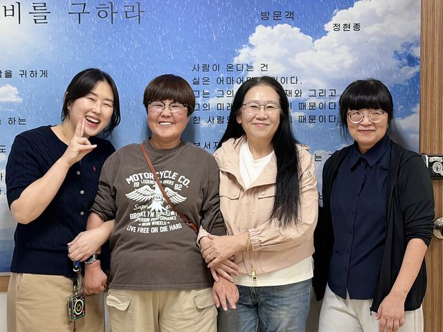 어른 소그룹 · 12
