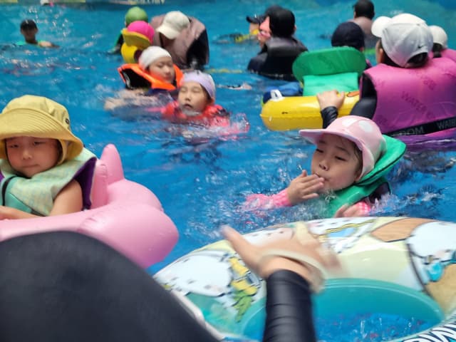 물놀이 · 77